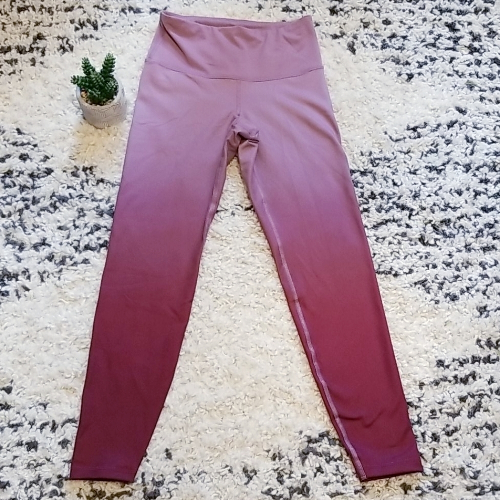 Old Navy Pink Ombre Active Leggings